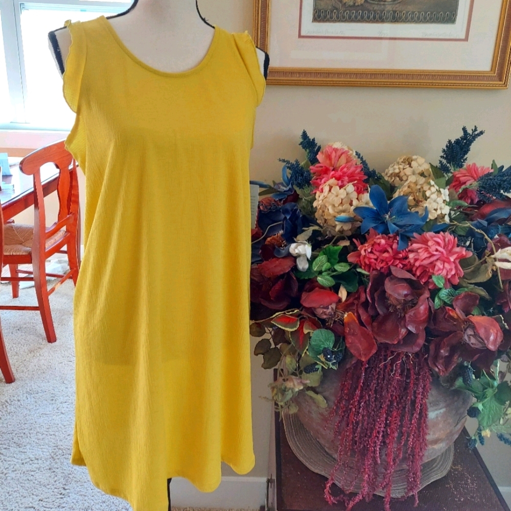 NWT- Stunning Yellow Nordstrom Sheath Dress